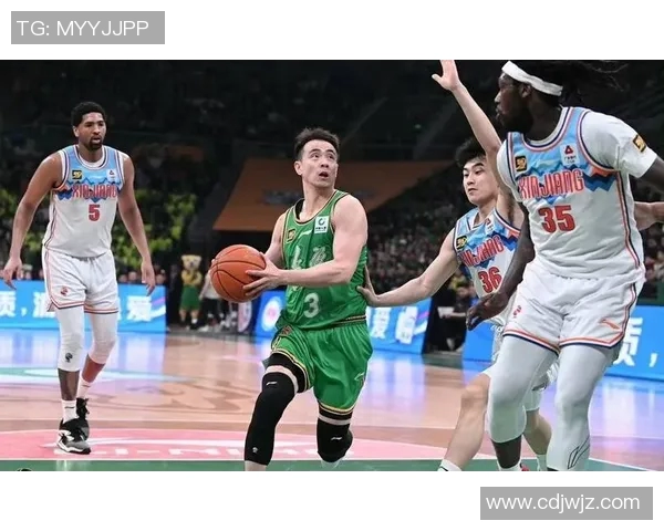 赵继伟22分5助攻沙拉木16分7篮板辽宁队再创佳绩展现强大实力